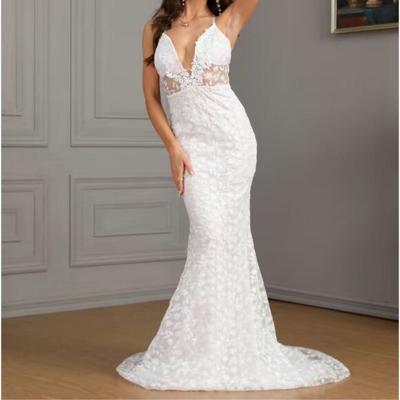 Boho Lace Wedding Dress - Picture 5 of 8